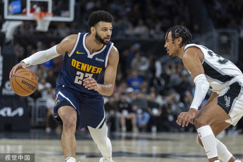 更是对教练 更是对教练